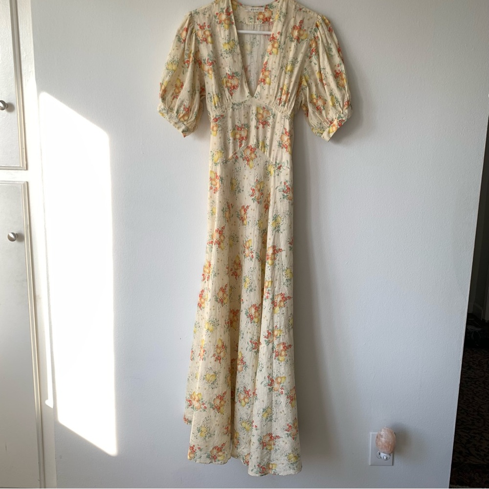 Doen Floral Maxi Dress in Cream and Pink - Picture 5 of 10